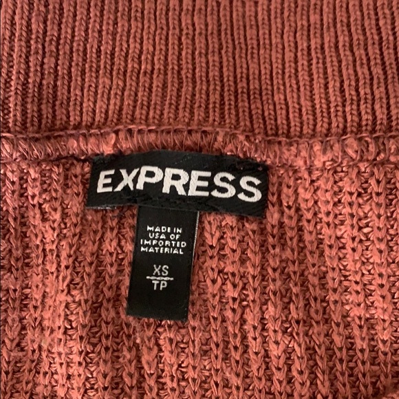 Express Sweater - Picture 4 of 5